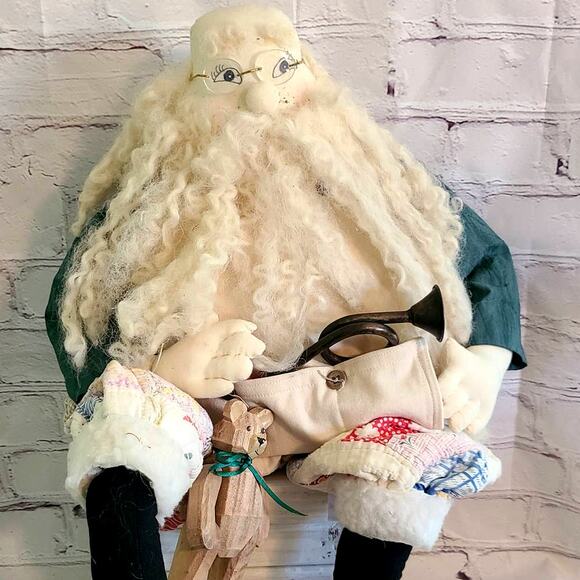 Vintage Handmade Old World Santa Shelf Sitter Carpenter Christmas Plush Decor - Picture 4 of 10